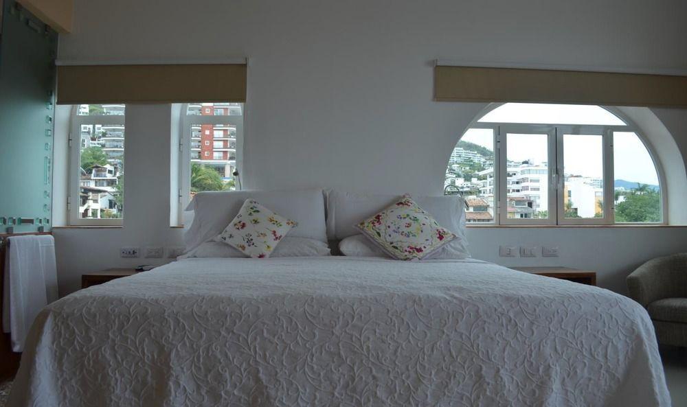 Hotel Andales On The Bay Suites Puerto Vallarta Exterior foto